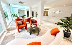 เดอะ วัน โฮเทล เบย์ บรีซ พัทยา